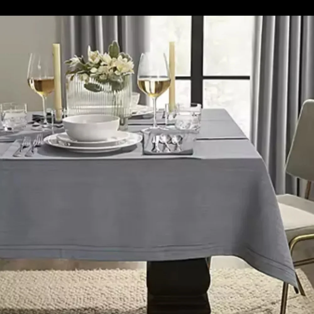 Fieldcrest Luxury Cotton Linen Harringbone Tablecloth 60 x 102 Navy Blue